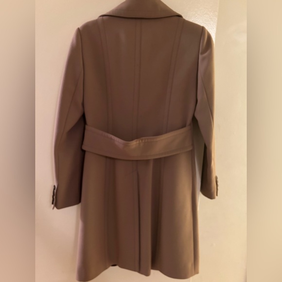 Dolce & Gabbana
double-breasted midi coat - Picture 8 of 10